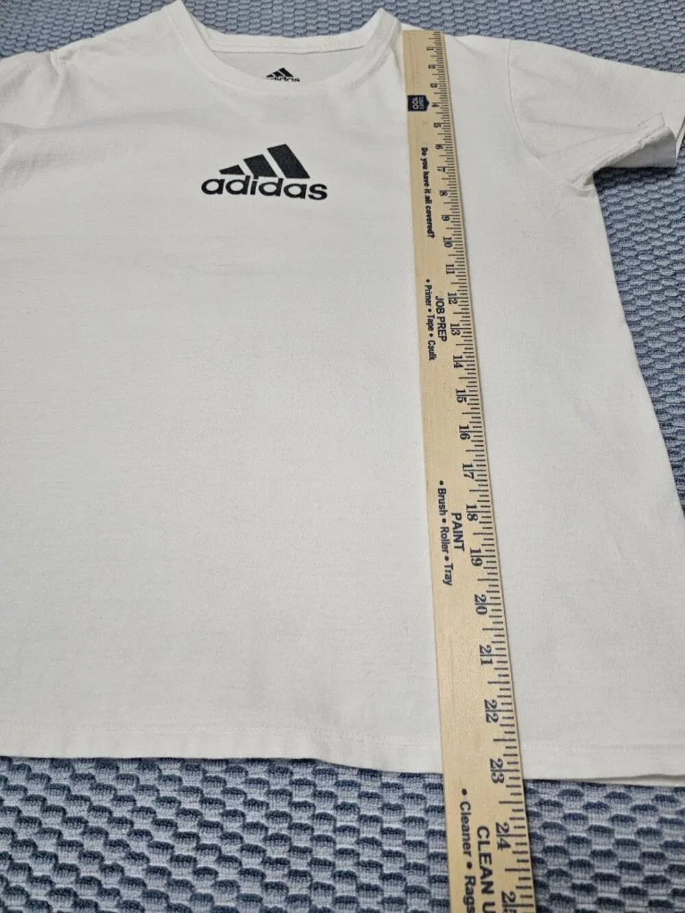 Adidas Essentials Women's Logo Graphic White T-Shirt - Size Medium - Picture 6 of 6